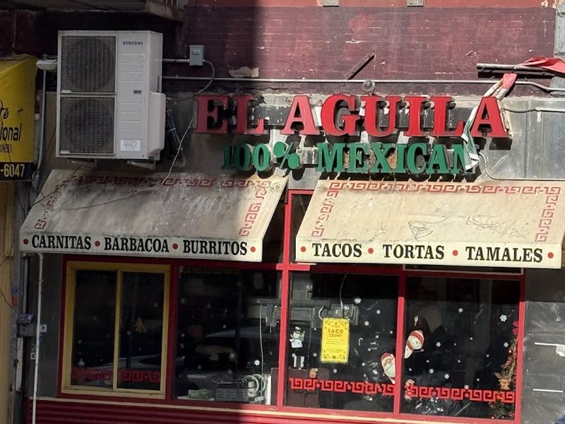 El Aguila exterior